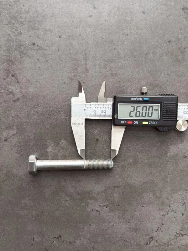 Болт М10х75х1,25 ГОСТ 7798-70 класс прочности 8.8 оцинкованный
