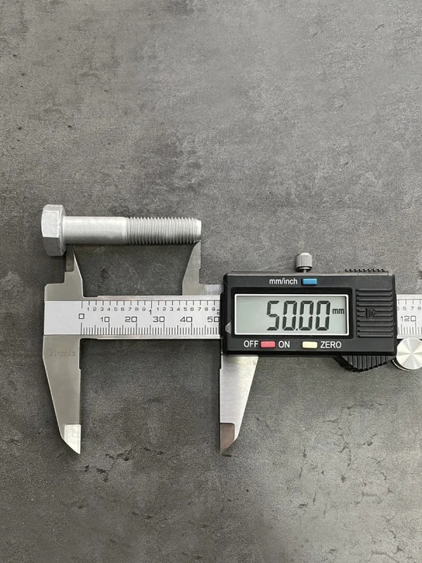 Болт М12х50х1,25 ГОСТ 7798-70 класс прочности 8.8 оцинкованный
