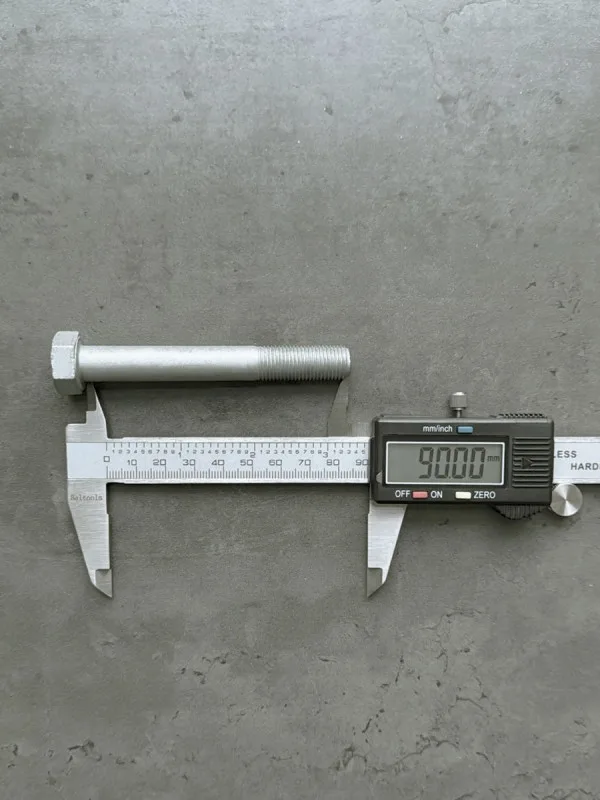 Болт М12х90х1,25 ГОСТ 7798-70 класс прочности 8.8 оцинкованный