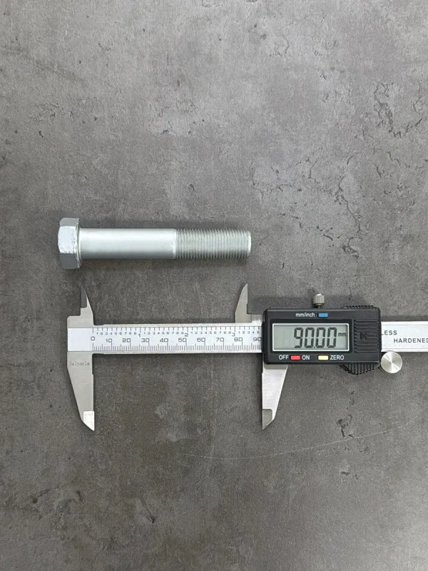 Болт М16х90х1,5 DIN 960 класс прочности 8.8 оцинкованный