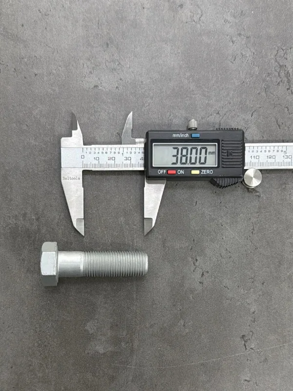 Болт М16х60х1,5 DIN 960 класс прочности 8.8 оцинкованный