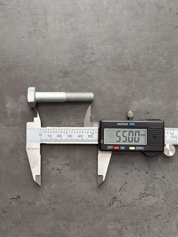 Болт М10х55х1,25 DIN 960 класс прочности 8.8 оцинкованный