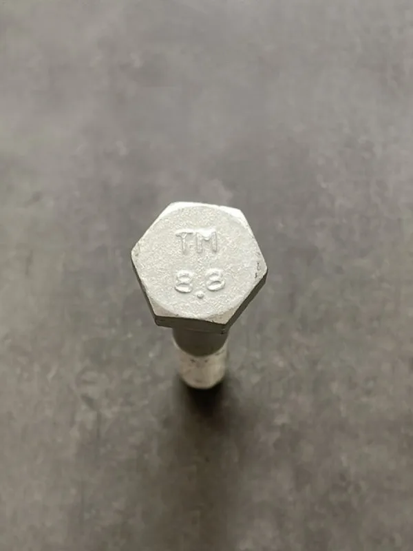 Болт М10х55х1,25 DIN 960 класс прочности 8.8 оцинкованный
