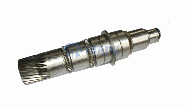 Вал вторичный КПП (ZF 1315 304 131) 16S151 (Euroricambi)