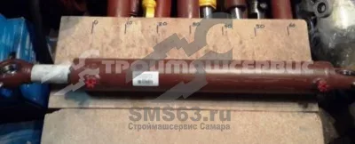 Гидроцилиндр излома стрелы ЦГ-80.50х560.11-03