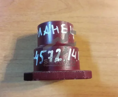 Фланец на КОМ кс-4572.14.117
