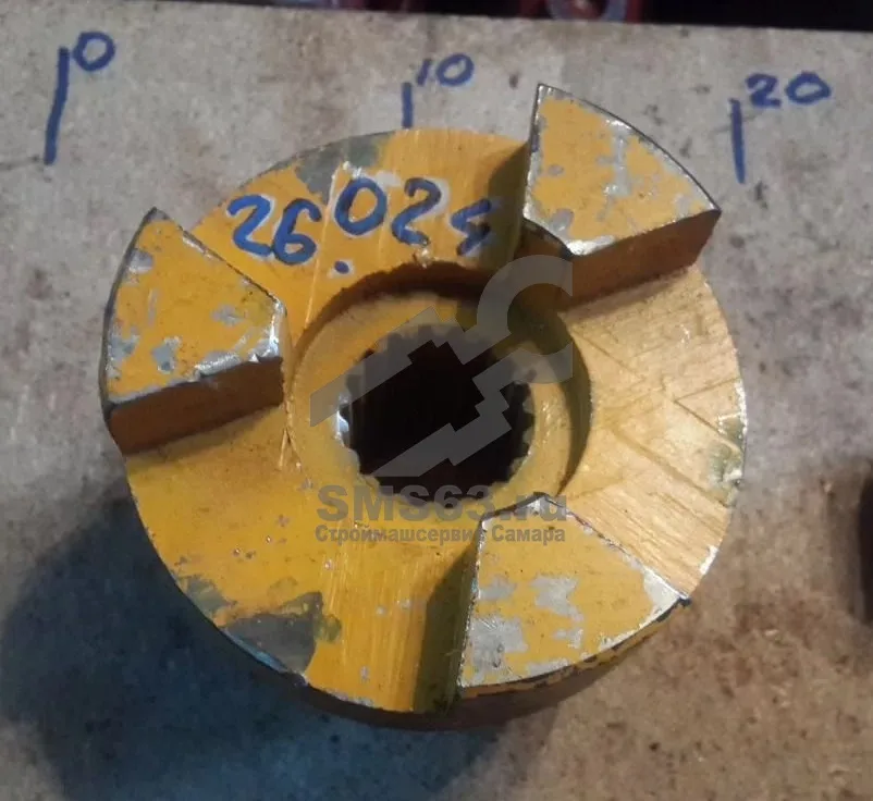 ПОЛУМУФТА ТОРМОЗНОГО ШКИВА КС-3577.26.024-1