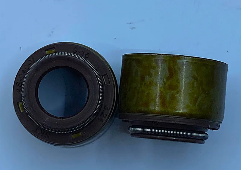 Манжета (сальник) 9x15,85/17,67x14,6 OIL SEALS, 4S-040-V-А