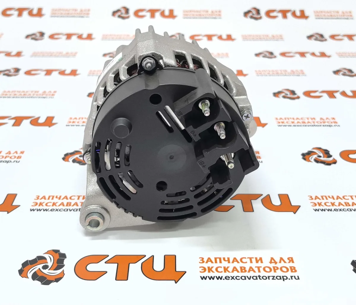 Генератор 383-2557, 3832557 (PERKINS) двигателя экскаватора погрузчика CAT428, CAT432