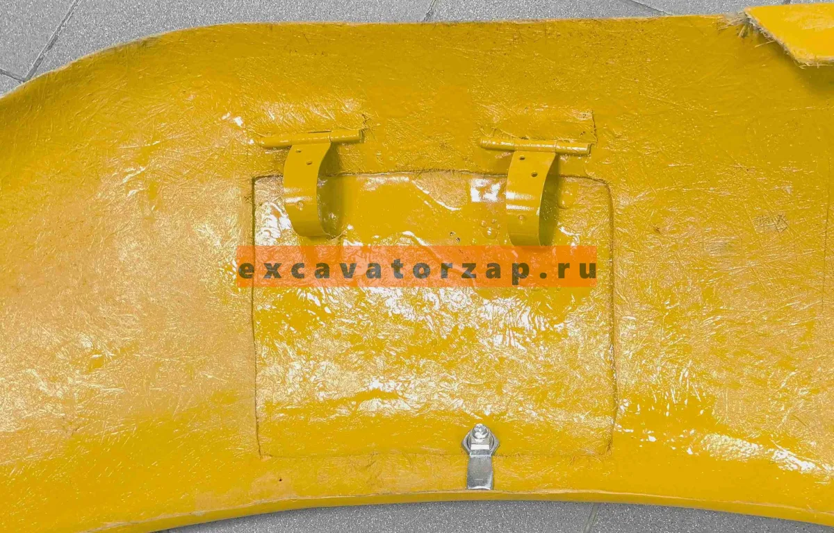 Крыло заднее 244-3112, 2443112 правое экскаватора погрузчика CAT 428, CAT432