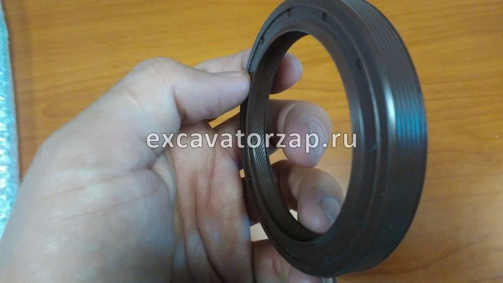 Сальник насоса КПП TEREX 6194307M1