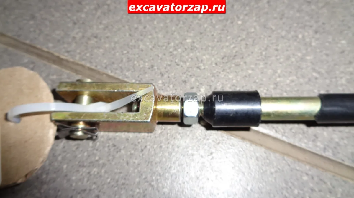 Трос газа T102174 экскаватора погрузчика Terex