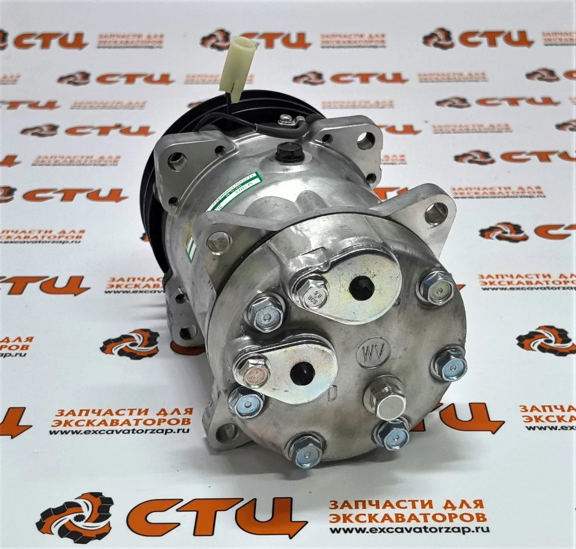 Компрессор кондиционера экскаватора погрузчика VOLVO BL61, BL71 VOE15082744, VOE118820069