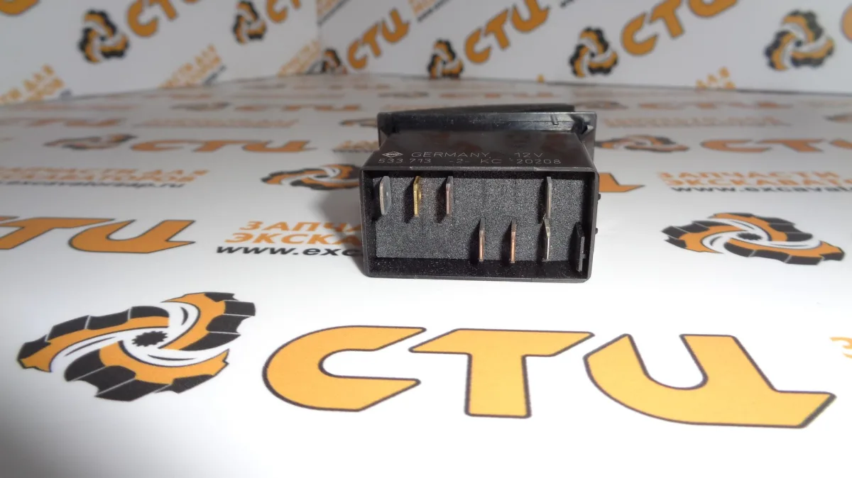 Переключатель (кнопка) VOE11890298 экскаватора погрузчика Volvo BL61, BL71