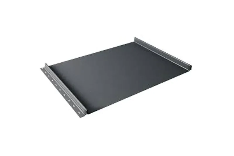 Кликфальц Grand Line 0,5 GreenCoat Pural BT, матовый с пленкой на замках RR2H3 (RAL 7016 антрацитово-серый)