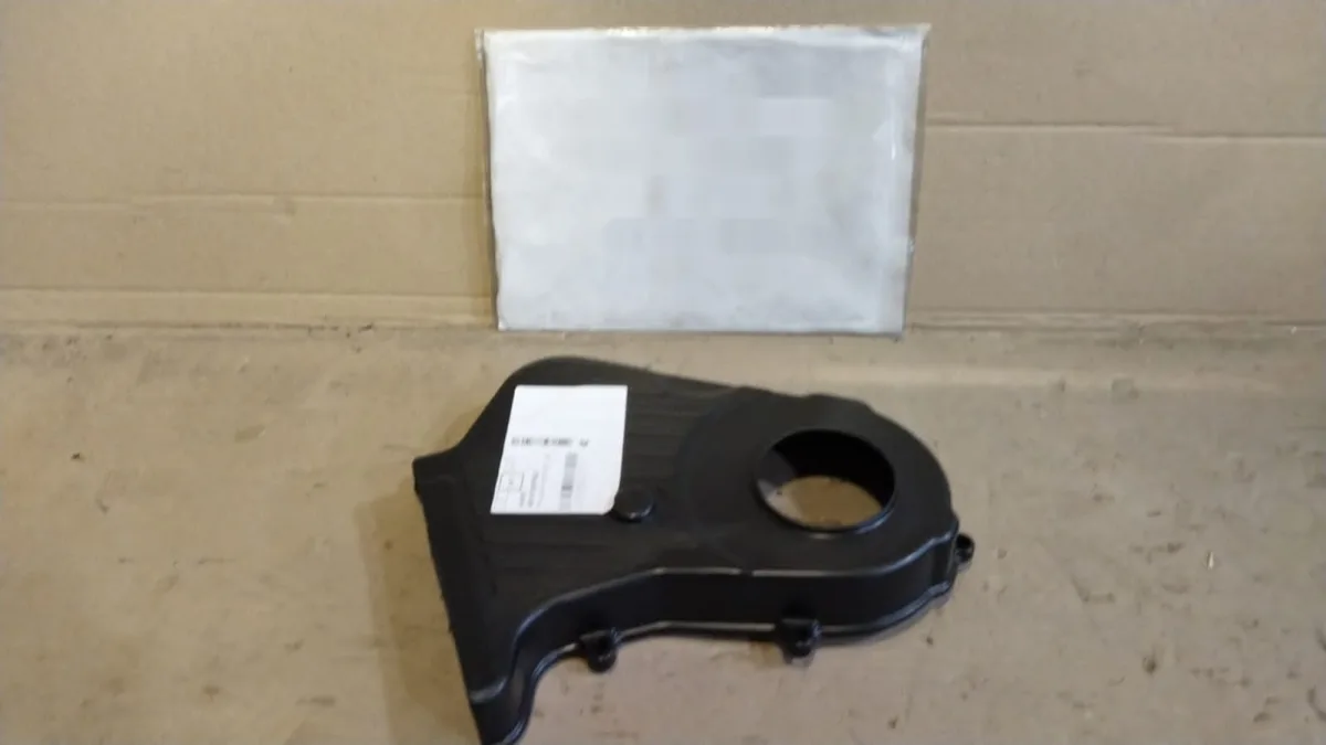 Крышка привода ГРМ (нижняя) Chery Cross Eastar 481H-1007083