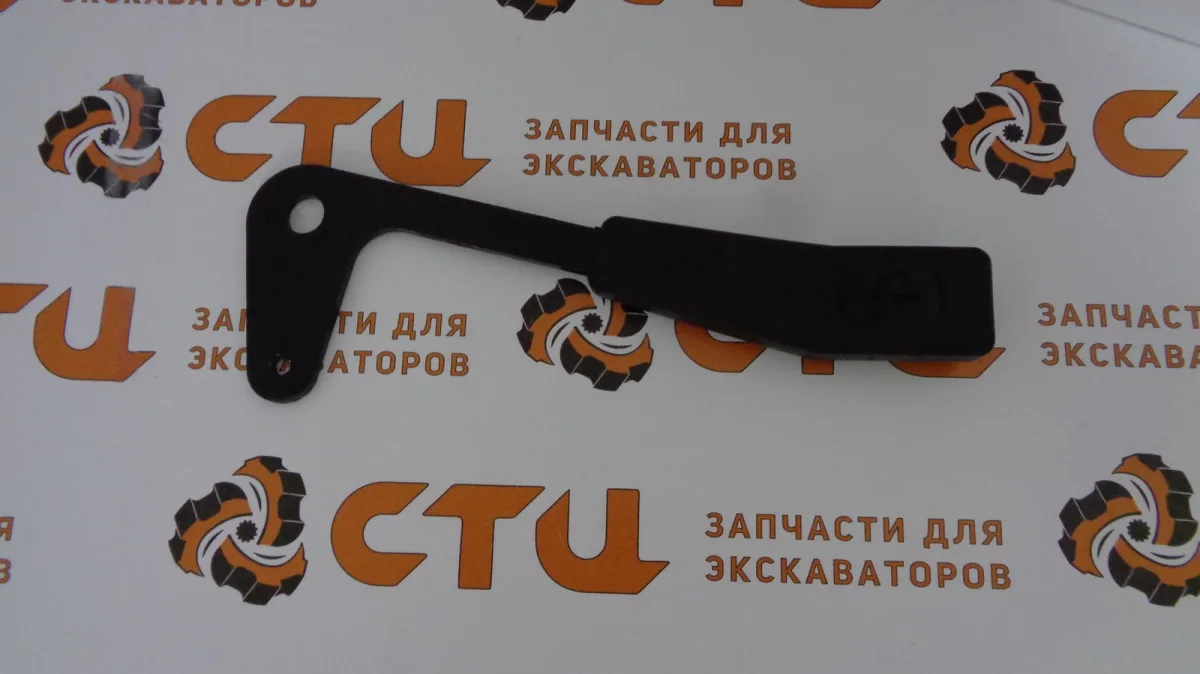Рычаг 71N6-03571 открывания двери экскаватора Hyundai R140, R170, R180, R200 ….