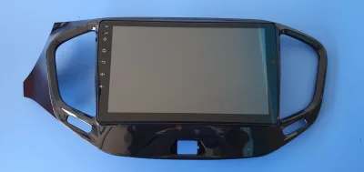 штатное головное устройство на LADA Vesta android 11 ,2\32 GB
