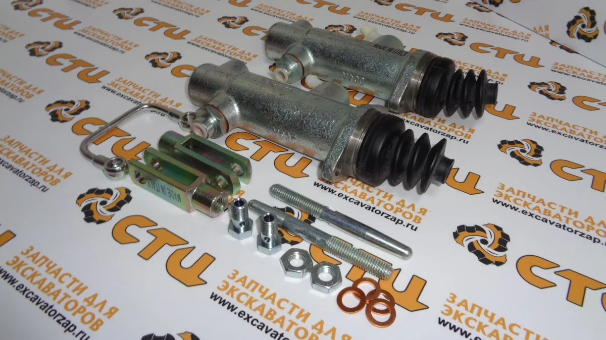 Цилиндр тормозной главный 81U2-50010 экскаватора погрузчика HYUNDAI H940S (ZTAK-00006 х 2шт)