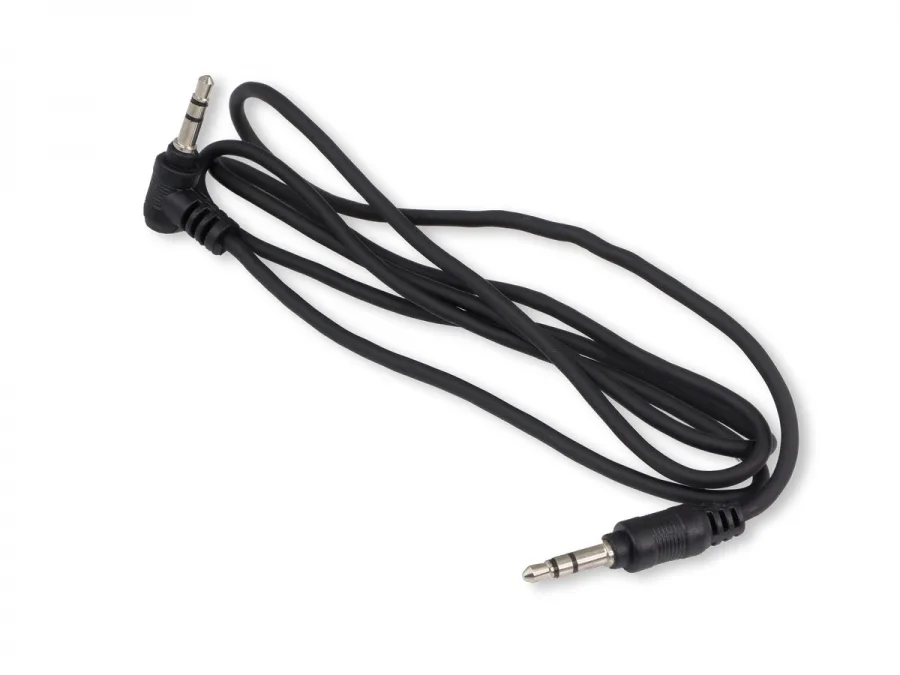 Aura RCA-J034 AUX провод 3,5 jack —> 3,5 jack угловой.