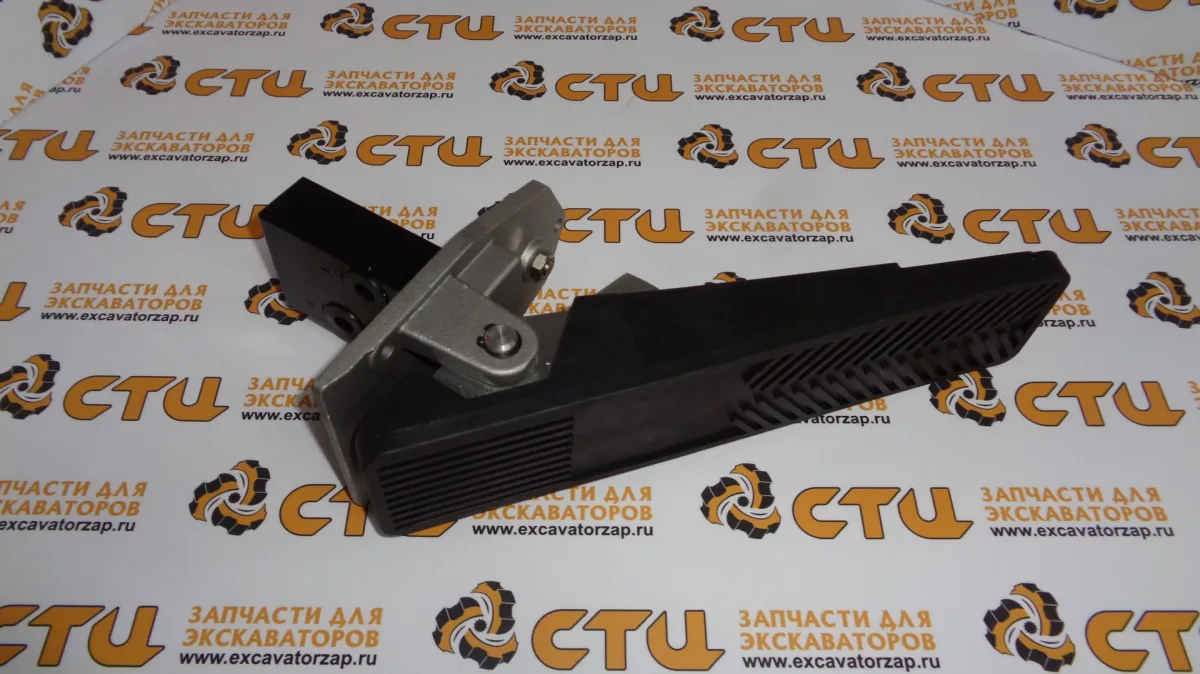Педаль газа 31N5-20020 экскаватора Hyundai R140, R160, R170, R180, HW160, HW180