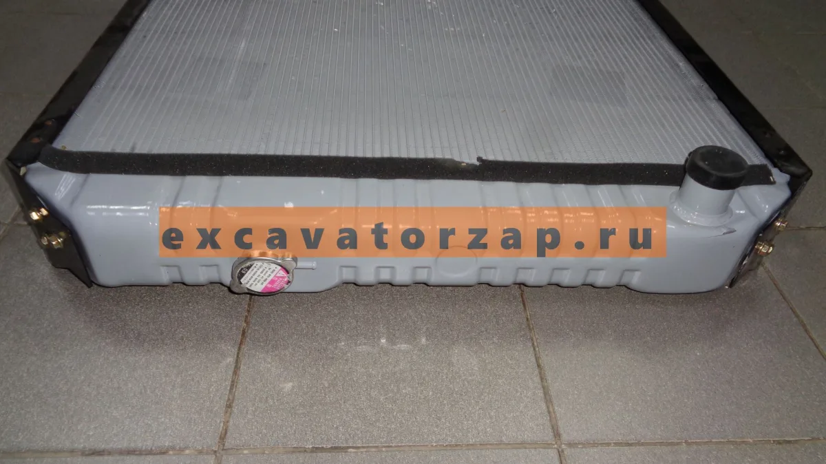 Радиатор водяной 11N6-43023 охлаждения двигателя экскаватора HYUNDAI R200, R215, R220, R225