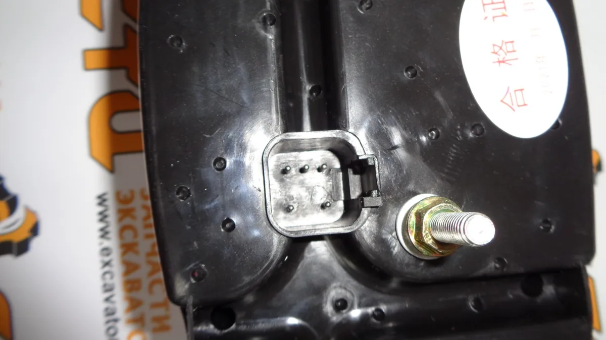 Фонарь задний 21M9-50600 экскаватора HYUNDAI R55W, R55W-9, R60W-9S