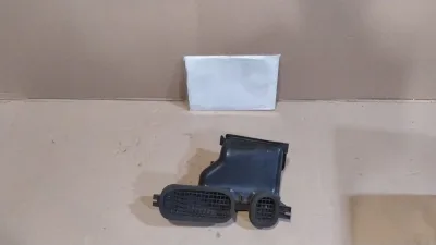 Воздуховод салонный пластик Chery QQ S11-8107910