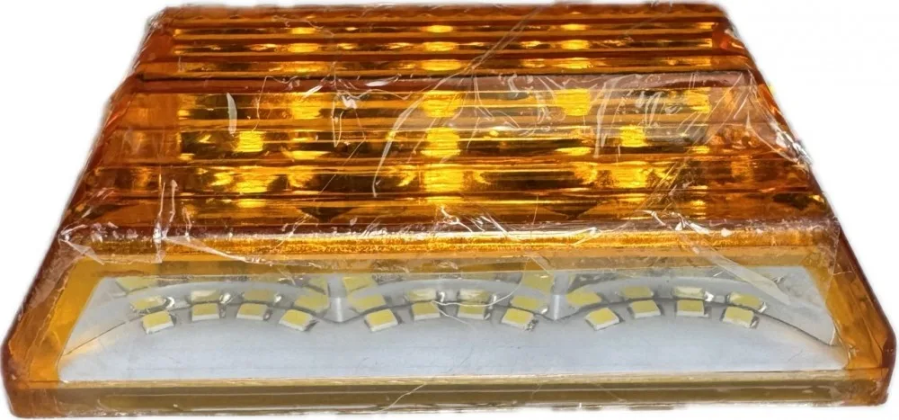 Фонарь маркерный с подсветкой колеса 24V