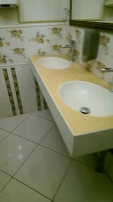 Умывальник в ресторан из искусственного камня