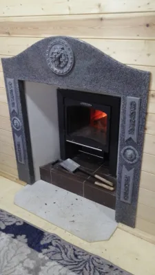 Портал для камина из искусственного камня.