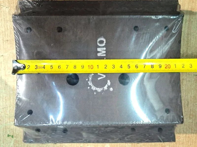 Накладка тормозная задняя J6 (12 отверстий) VALMO