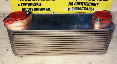 Радиатор масляный (теплообменник) FAW J5 CA6DL2