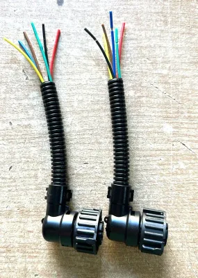 Фишка фонаря стоп сигналов FAW J6 (разъем 6 контактов)