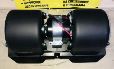 Мотор отопителя HOWO A5/A7, SITRAK T7H (24v/40W в сборе с двумя крыльчатками) CREATEK