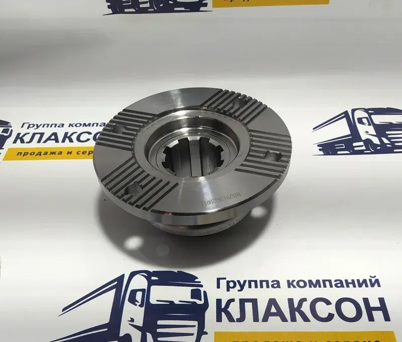 Фланец хвостовика редуктора 180х4 с насечкой H=90 крупный шлиц z=8 HOWO 1990143320154