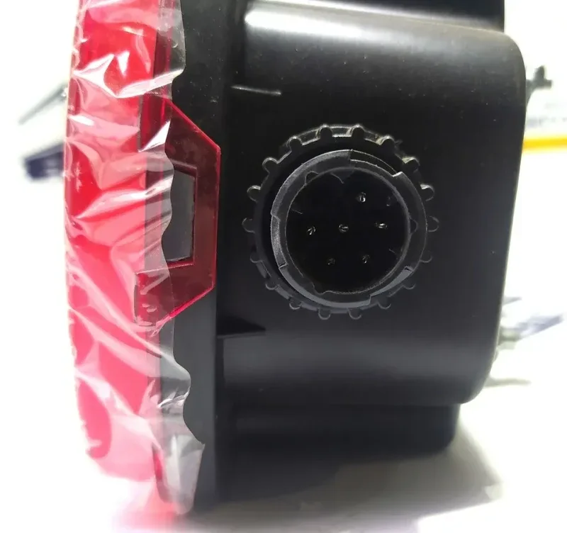 Фонарь задний правый Howo T5G\Sitrak (4 болта) VALMO000538