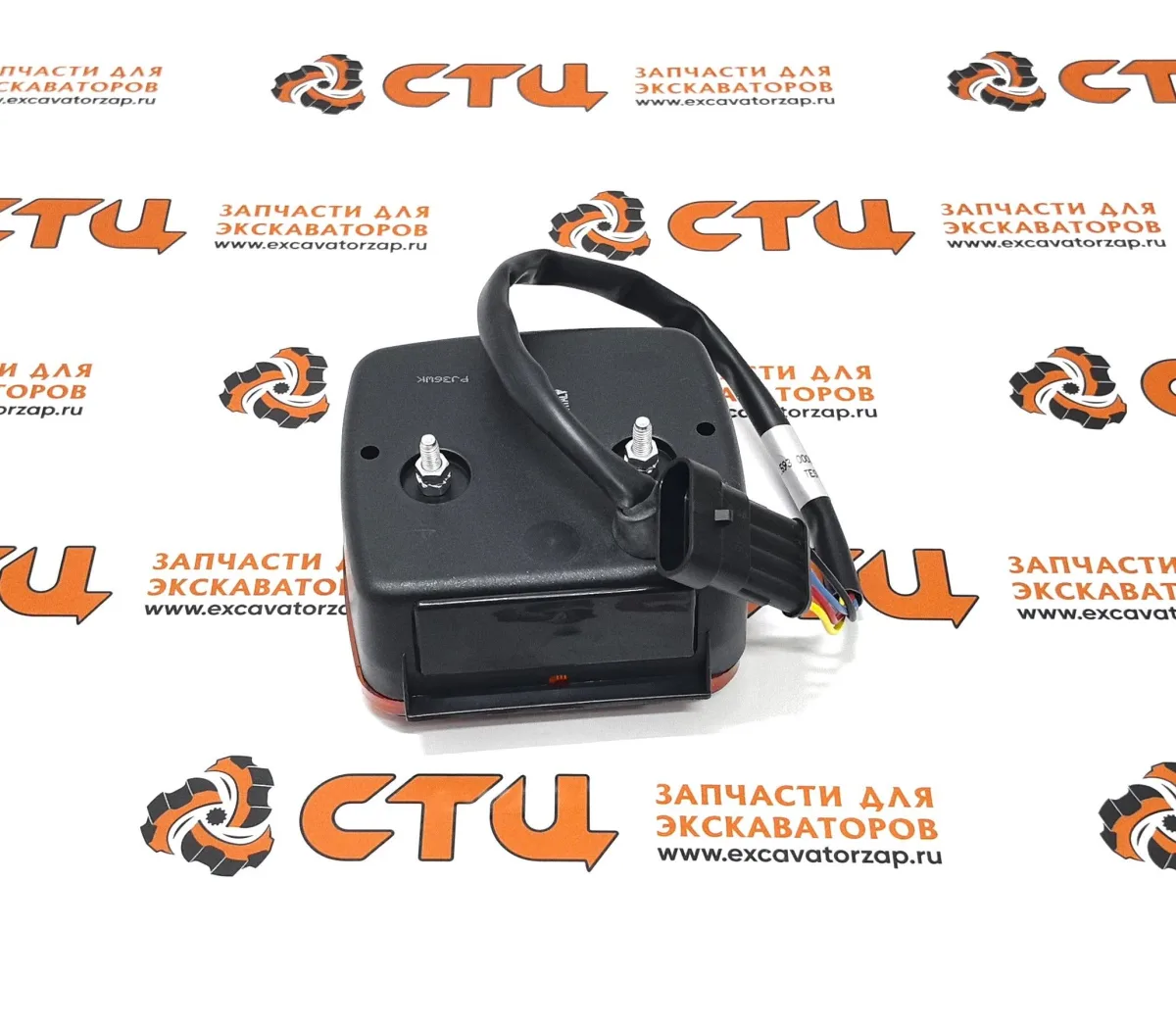 Фонарь 21U4-03820 задний экскаватора погрузчика HYUNDAI H940S