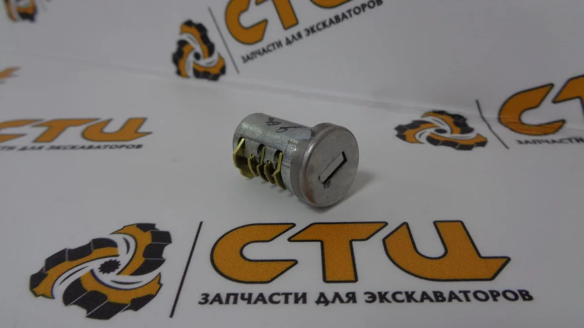 Личинка замка K1004529 экскаватора Doosan DX225