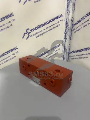 Блок клапанов 4447589 Hitachi