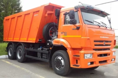 Самосвал КАМАЗ 6520-26041-53