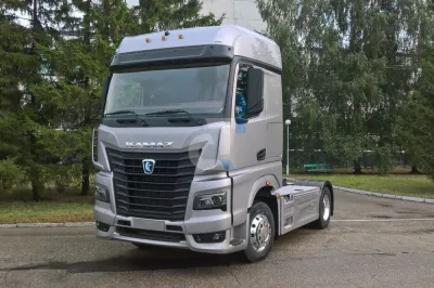 Седельный тягач КАМАЗ 54901-70908-MA