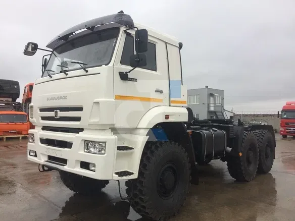 Седельный тягач КАМАЗ 65221-526020-53