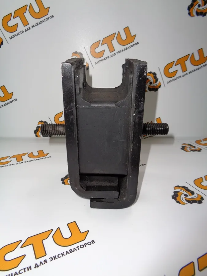 Подушка двигателя передняя 4624866 экскаватора Hitachi