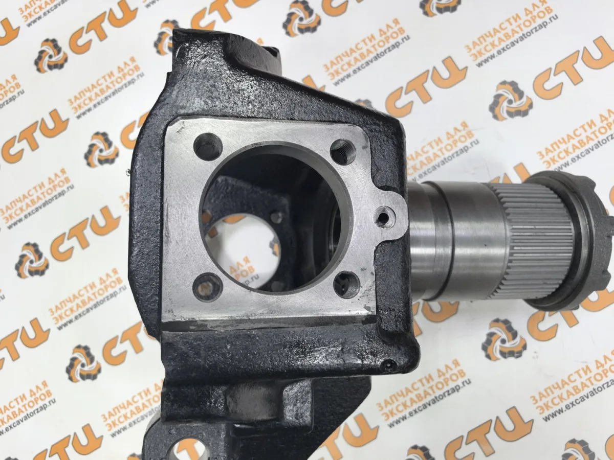 Кулак поворотный 1143402 правый  переднего моста экскаватора HITACHI ZX170W