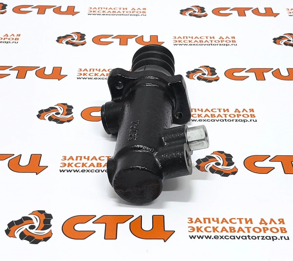 Цилиндр тормозной главный 42N-33-11100 (ЦЕНА ЗА 1ШТ, АНАЛОГ) экскаватора погрузчика Komatsu WB91R, WB93R, WB93S, WB97R, WB97S