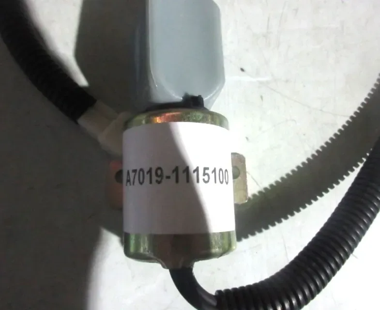 Клапан электромагнитный остановки двигателя (глушилка) YC6108/YC6J125