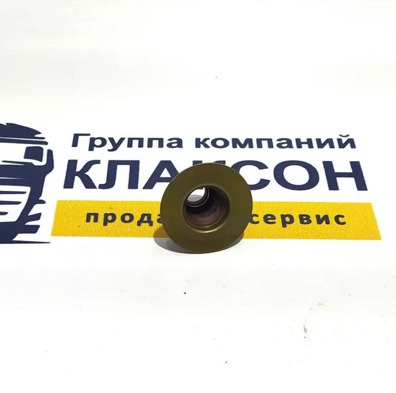 Колпачок маслосъемный WP10/WD615 выпускной (с юбкой)