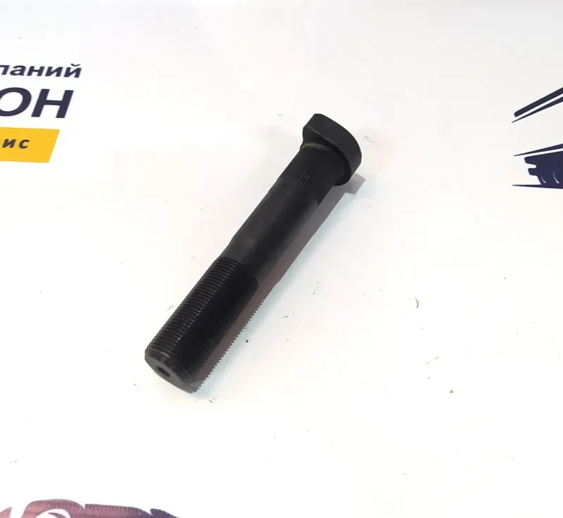 Шпилька заднего колеса IVECO HONGYAN