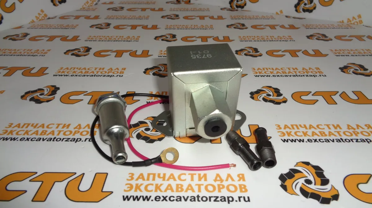 Насос топливный 87024903, 84130988 экскаватора погрузчика New Holand
